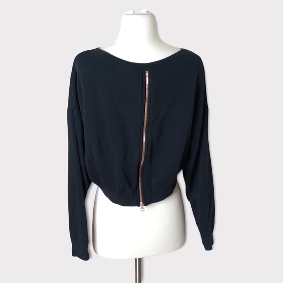 Nike Cropped Sweatshirt Black Rose Gold S Zip Pullover EUC - Picture 6 of 8